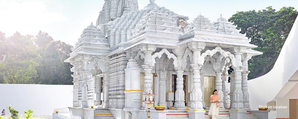 Lodha World Towers Worli - Shikarband Jain Temple